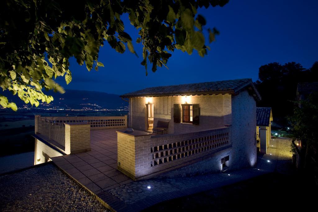 Agriturismo Il Girasole Montefalco Oda fotoğraf