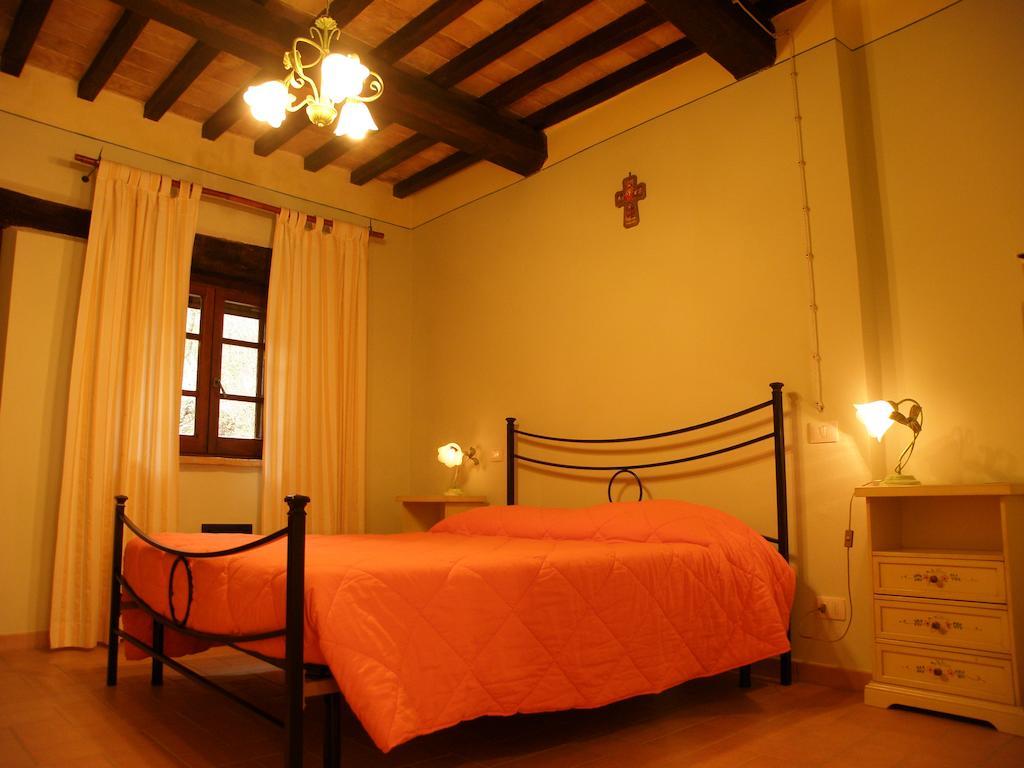 Agriturismo Il Girasole Montefalco Oda fotoğraf