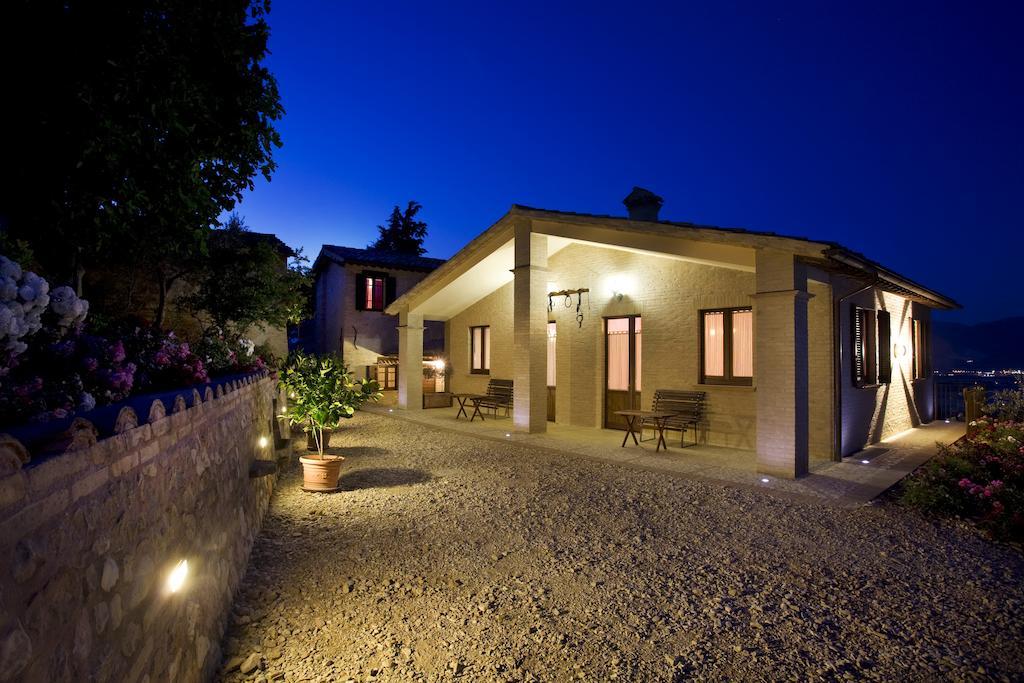 Agriturismo Il Girasole Montefalco Dış mekan fotoğraf