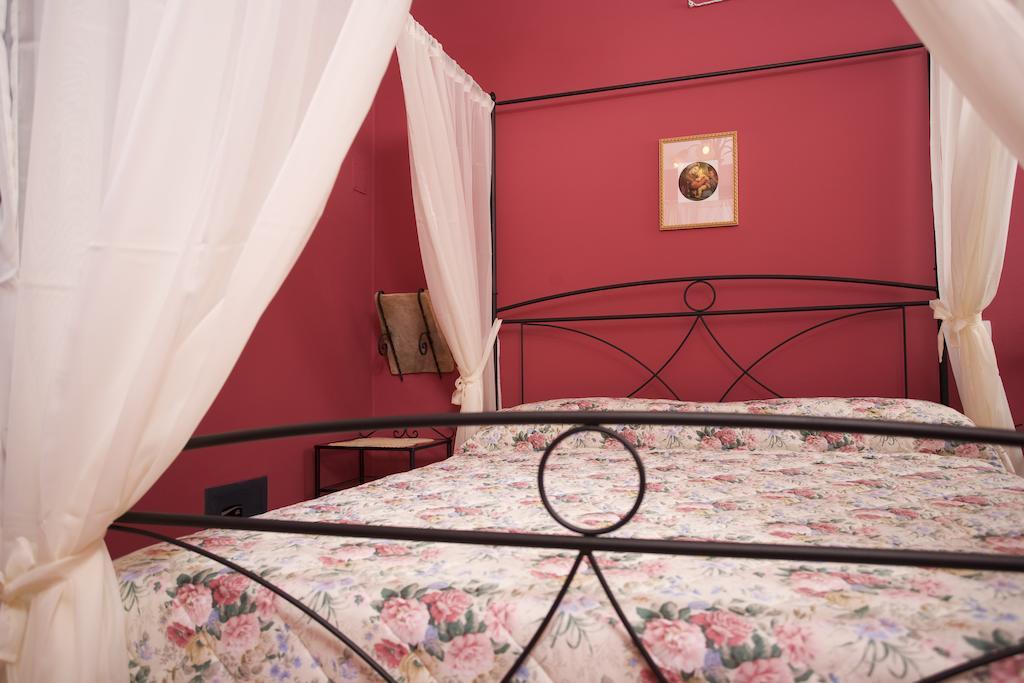 Agriturismo Il Girasole Montefalco Oda fotoğraf